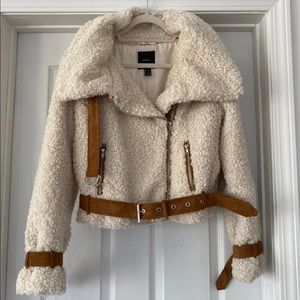 Sherpa Teddy Nuetral Tan Jacket Small